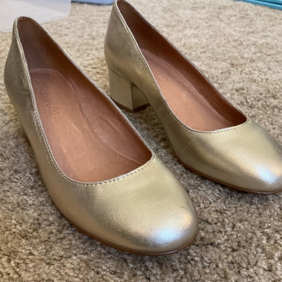 NWOT Madewell Ella Pump in Metallic, size 6 - Picture 5 of 9